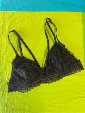 Victoria's Secret Black Lace Bralette with Scalloped Trim